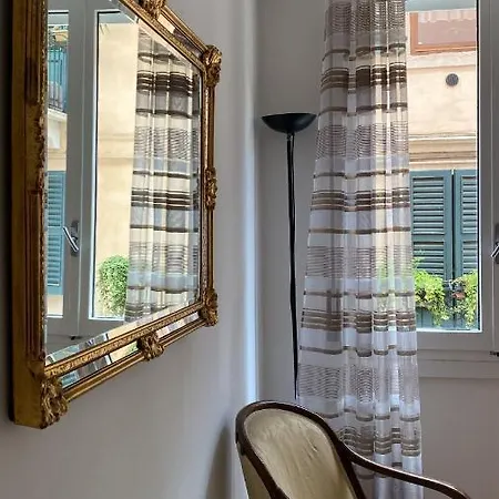 Riverview City Apartment *